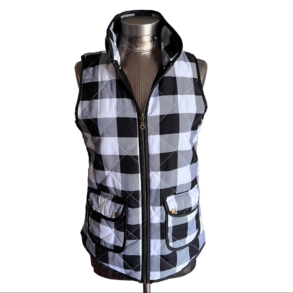 E2 Clothing Fall Black and White Plaid Collared Vest